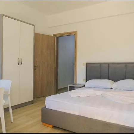 Sunset Retreat Apartmán Qazim Pali
