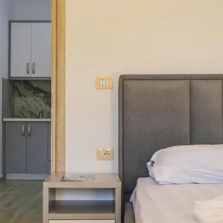 Apartment Sunset Retreat Qazim Pali